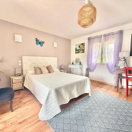 T3 Le Verdoyant - Parking & Jardin - Petit-dejeuner * Tillac