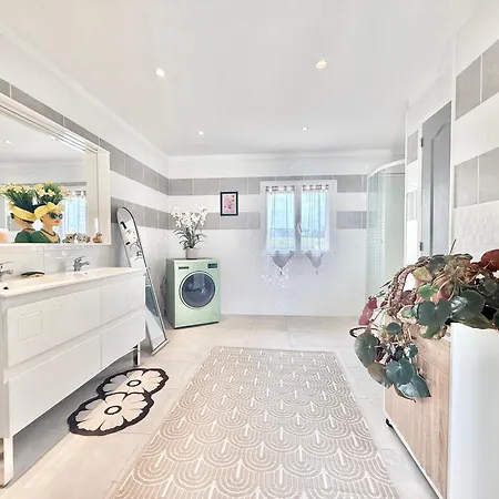 T3 Le Verdoyant - Parking & Jardin - Petit-dejeuner Daire