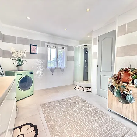 T3 Le Verdoyant - Parking & Jardin - Petit-dejeuner Tillac