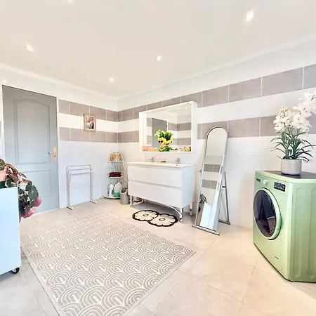 T3 Le Verdoyant - Parking & Jardin - Petit-dejeuner