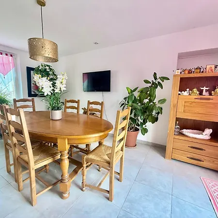 T3 Le Verdoyant - Parking & Jardin - Petit-dejeuner Tillac