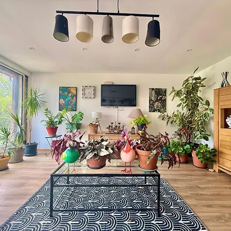 T3 Le Verdoyant - Parking & Jardin - Petit-dejeuner Apartment *
